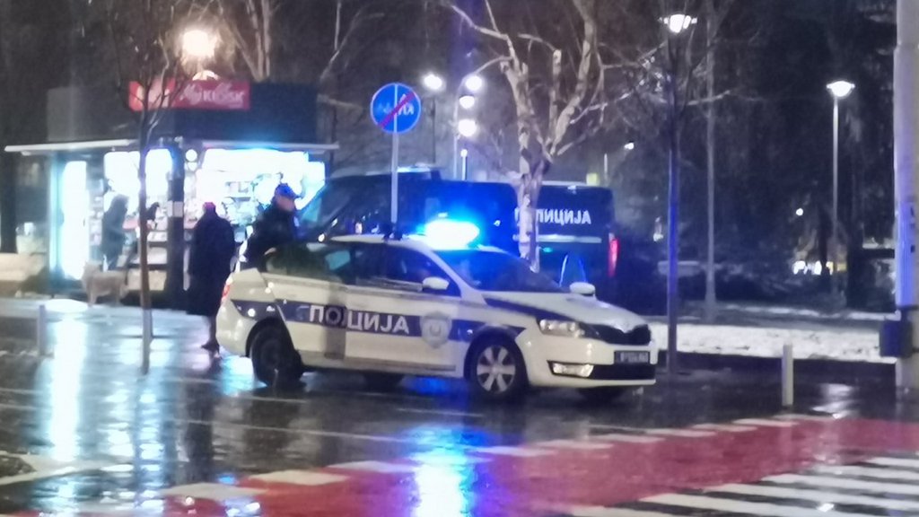 Pink Rs Ako Me Prijavi Policiji Ubi U Te Kad Iza Em Iz Zatvora