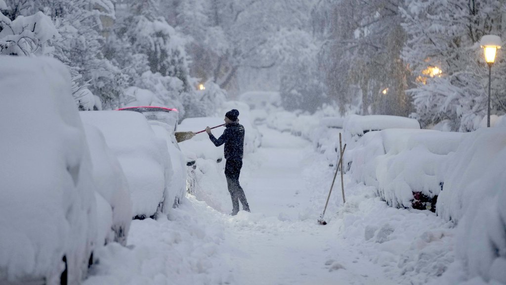 Sna No Nevreme Pogodilo Region Zavejane Dve Prestonice Evo Gde E