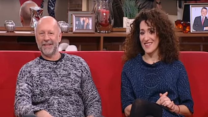 pink.rs | Posle 10 GODINA BRAKA, Jelena iz grupe Zana progovorila o usvajanju dece i vantelesnoj oplodnji (FOTO)