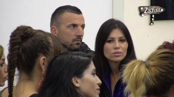 Porno stanija dobrojević