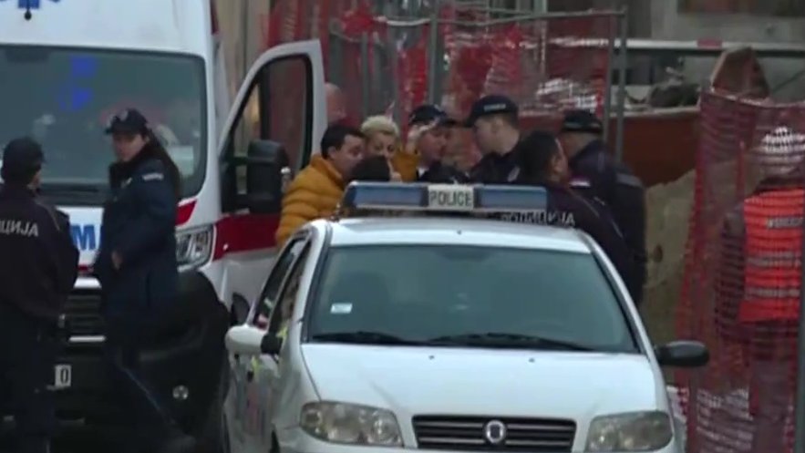 Teška nesreća na gradilištu u Beogradu: Kašika bagera pala na dvojicu radnika