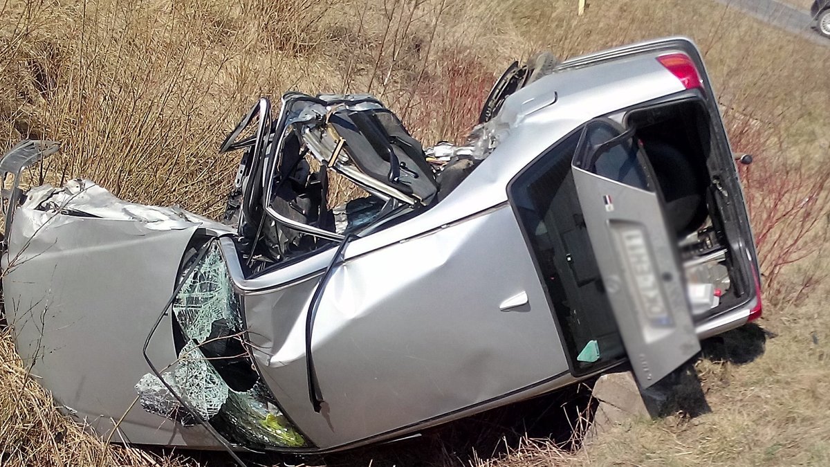 ODNOS TOKOM VOŽNJE ZAVRŠIO SE TRAGIČNO: Žena poginula, švaler pobegao navlačeći pantalone! Otkriveno šta je uradio muž pre tragedije