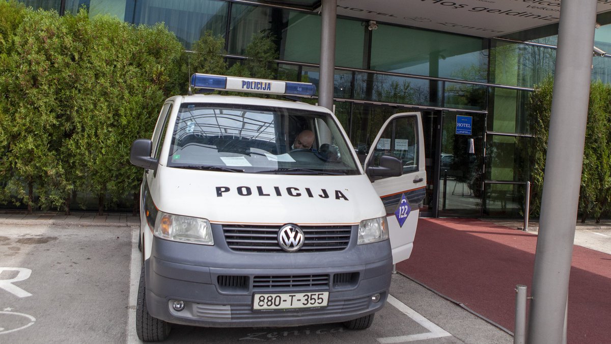 STRAVIČNA SAOBRAĆAJNA NESREĆA KOD BANJALUKE: Tri osoba poginule, dve povređene