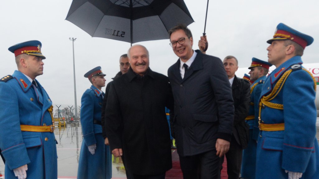 LUKAŠENKO STIGAO U NAŠU ZEMLJU! VUČIĆ: Dobrodošao veliki i iskreni prijatelju Srbije (FOTO)