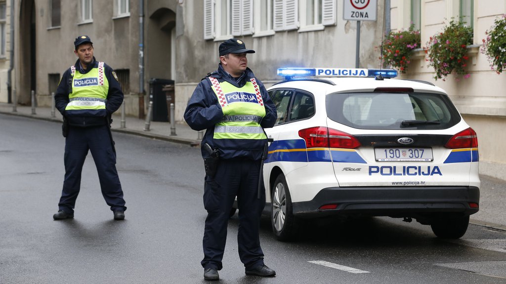 Nastavljena potraga za devojčicom u Savi u Zagrebu: Majka u bolnici pod nadzorom policije