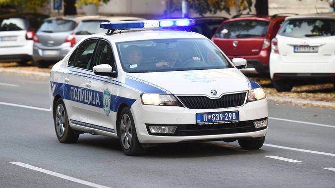 DETALJI DRAME U GROCKOJ! 'NEMAM RODITELJE, HTEO SAM SAMO DA PRESPAVAM U ...