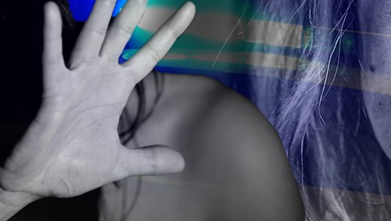 DEVOJKA (23) DOŠLA U URGENTNI SA RANOM OD NOŽA NA LICU! Otkrivamo ...