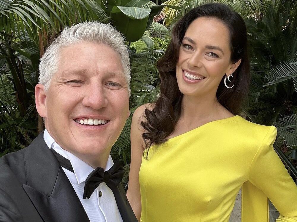 BURNI RAZVODI I RASKIDI OBELEŽILI 2025. GODINU! Isplivale sve prljavštine iz odnosa poznatih: Ovaj brak trajao SAMO MESEC DANA, a ONA je posle LAVA, našla svog TIGRA (FOTO)