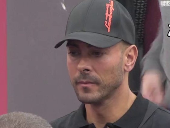 DOLAZILA JE I HITNA POMOĆ, ČULI SMO... Progovorili stanari zgrade u kojoj je Ćertić isekao čoveka, komšije van sebe...