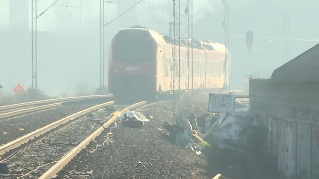 Otkriveni potresni detalji tragedije kod Lapova: Poginule ROĐENE SESTRE, po pruzi tražile novac koji im je ispao