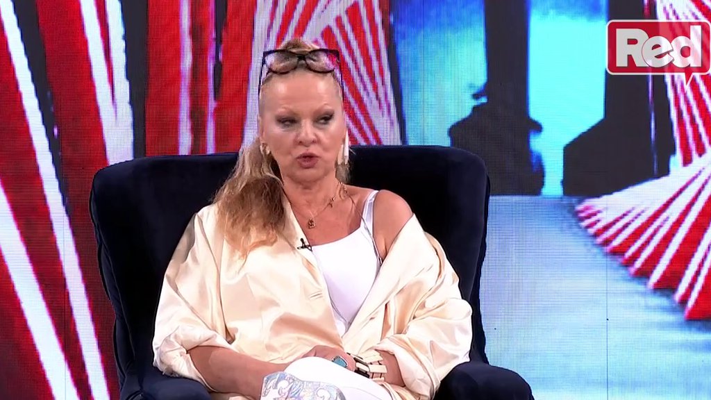 Šok! Oglasila se Grofica i dodatno podgrejala sumnje da je Aneli u drugom stanju: Čudno se ponaša...