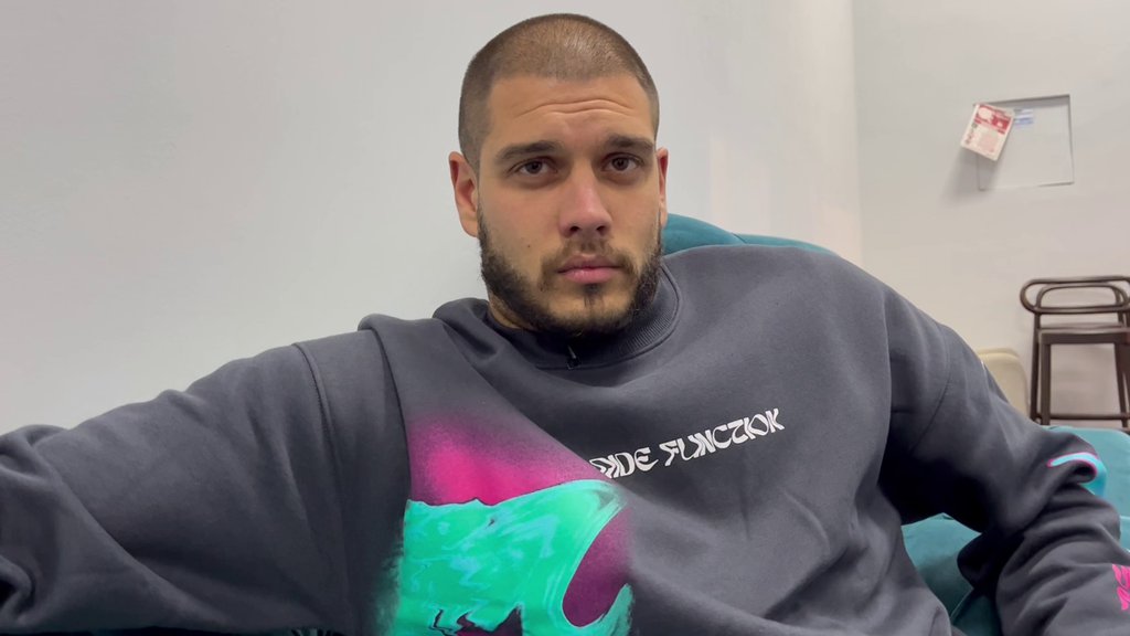 Pink rs OTKAD JE SOLO IZGLEDA NIKAD BOLJE Dejan Dragojevi Postao 