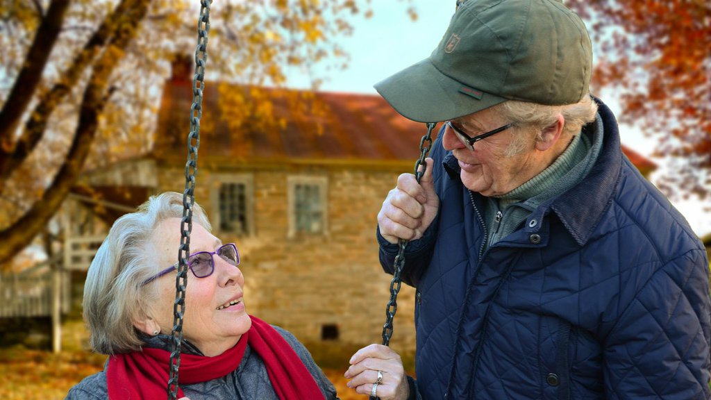 Ako to nije ljubav...Melisa iz Amerike snimila svoju baku i deku iz Srbije i napravila haos na društvenim mrežama! SMEH DO SUZA