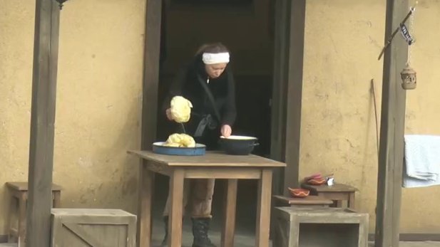 Pala i na ovom testu! Sneža pokazala svoju (ne)sposobnost na kiselom kupusu, Kiki Star urlala na nju (VIDEO)