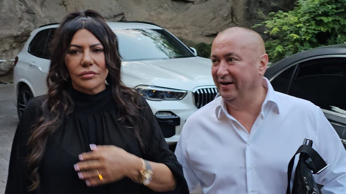 Slavlje u Đanijevom domu: Emotivnim rečima se obratio Slađi, čestitke stižu sa svim strana! (FOTO)