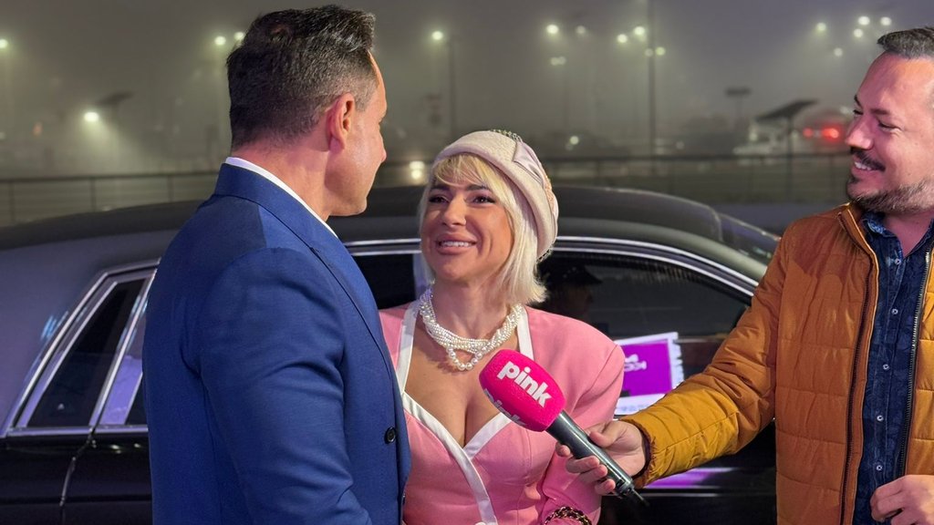 Srbijo, veži se, polećemo pravo u istoriju: Jovana Jeremić kreće na put ...