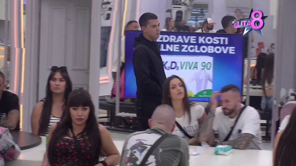 Peja urnisao Sofiju: Optužio je da je flertovala sa svakim muškarcem u kući, Terza kao oparen skočio da je brani (VIDEO)