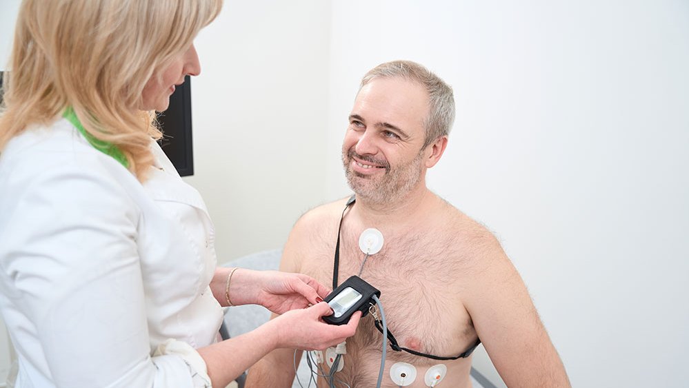 Kako Holter ekg 24h pomaže u otkrivanju bolesti srca: Sve što trebate ...