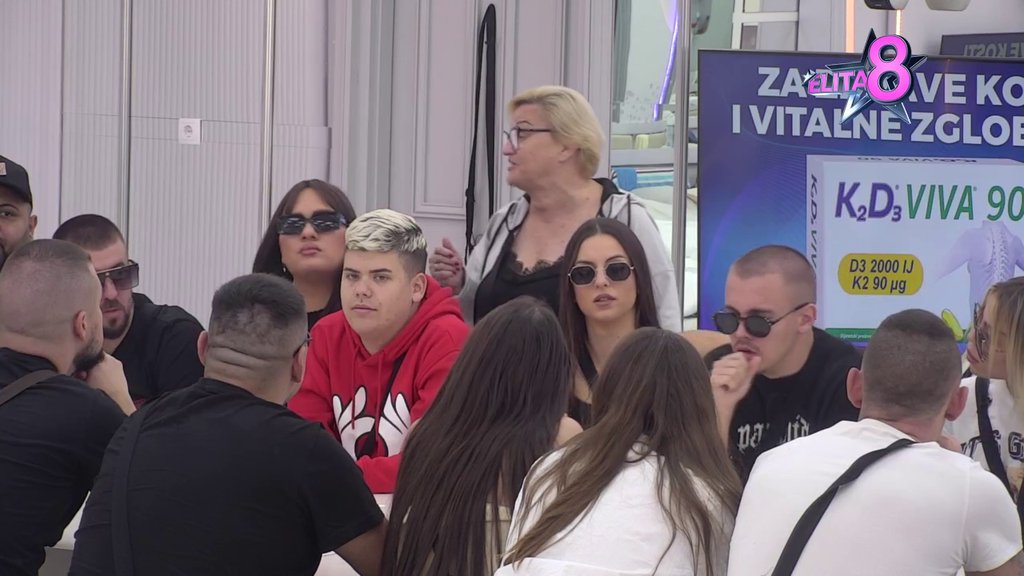 Jelena se okomila na Karića, on se ne libi da joj odgovori: Izgleda da sam ti ja kriv što si spavala sa četvoricom (VIDEO)