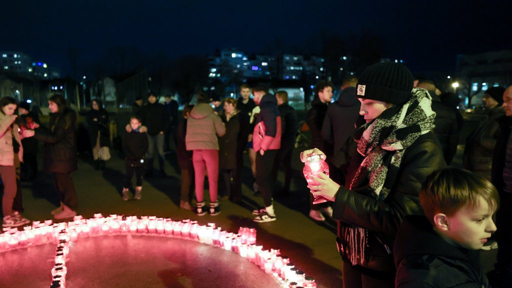 U Zagrebu danas Dan žalosti povodom tragičnog napada u školi: Ubijeno dete (7), učiteljica u teškom stanju