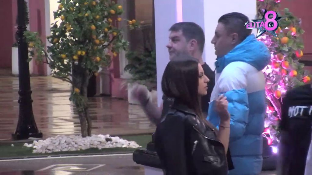 Uvrede lete na sve strane: Ivan i Jelena u nikad žustrijem sukobu, obezbeđenje napravilo živi zid! (VIDEO)