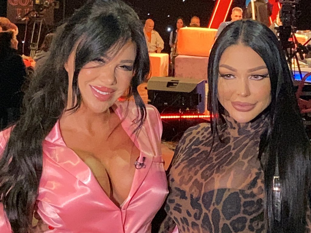 Kad je znala, što mu je dala, da ih rastavi?! Stanija s osmehom porazila Maju na vaskršnjem editorijalu Pink.rs: Skinula joj drugog dečka, a još se i LJUTI (FOTO)