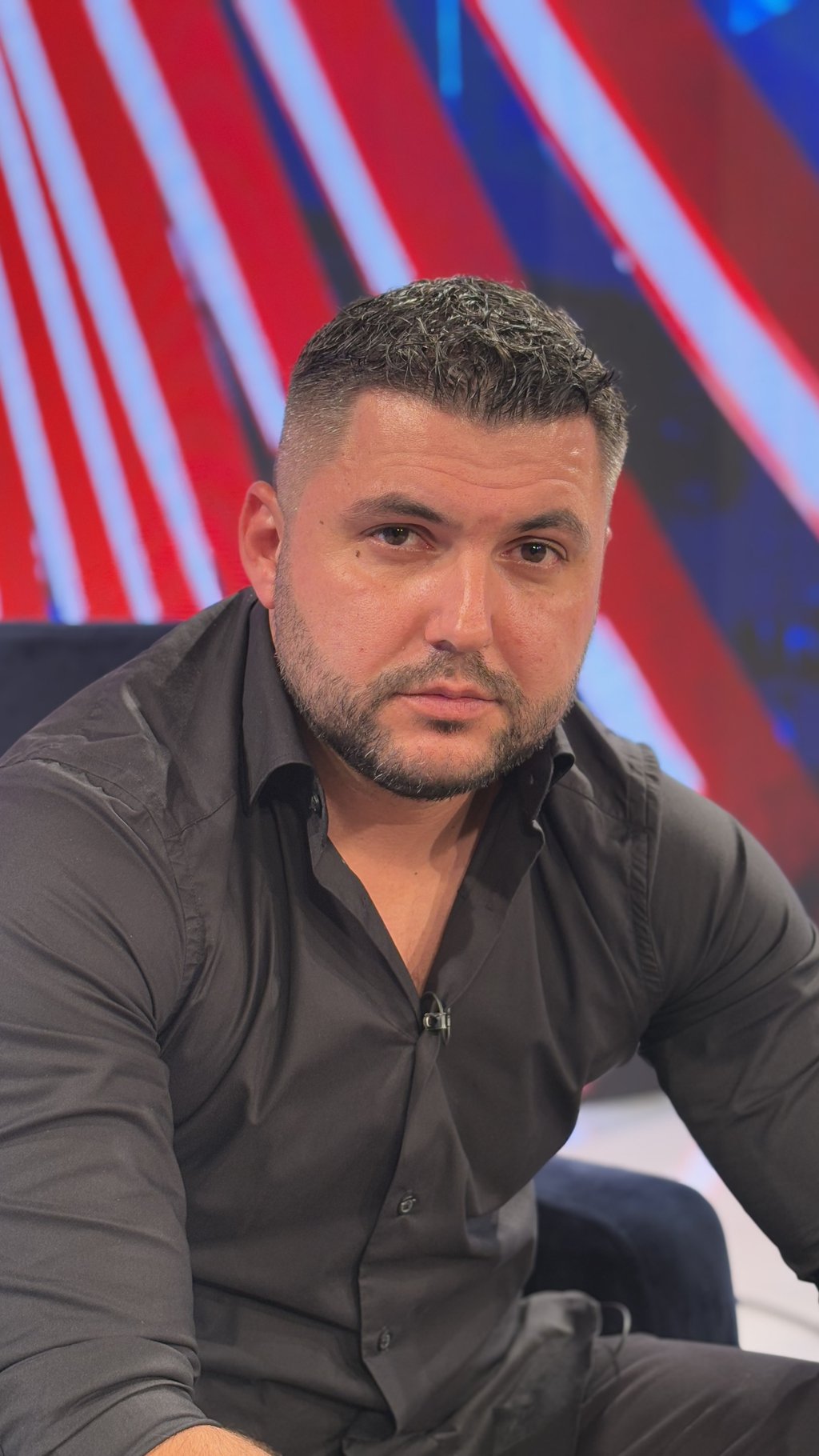 Isplivala fotka Asmina Durdžića iz detinjstva: totalno neprepoznatljiv, a jedna stvar je ŠOKIRALA SVE (FOTO)