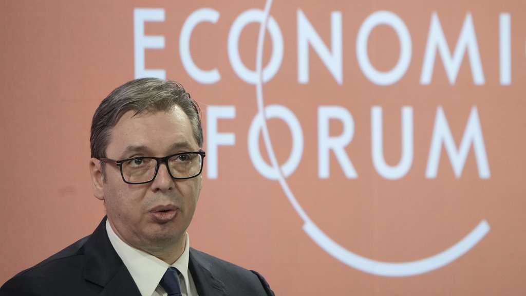 VUČIĆ DANAS UČESTVUJE U DAVOSU: Počinje Svetski ekonomski forum pod sloganom 'Saradnja za Inteligentno doba'