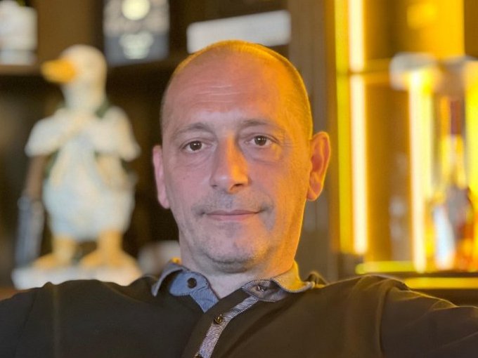 U jeku skandala, oglasio se ujak Ene Čolić: Razvezao jezik o njenom sukobu s Gastozom i opleo po Anđeli, a o njenim aferama ni da zucne!