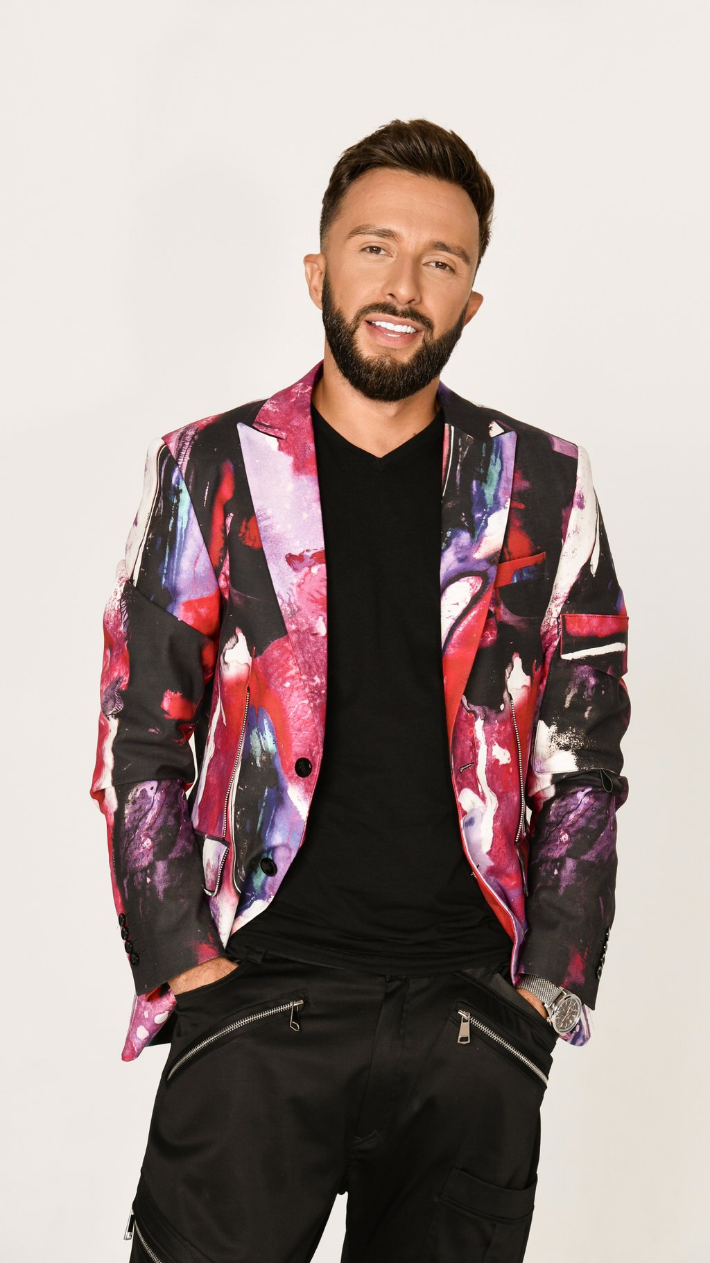 Došlo vreme da takmičari dobiju šamar realnosti: Darko Tanasijević ušao u Elitu da podeli poklone i čestitke porodica!