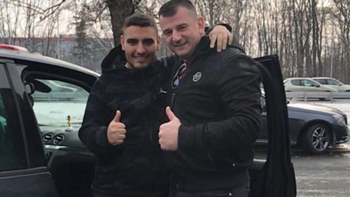 SKOČIO SAM NA PIŠTOLJ ZBOG DARKA LAZIĆA: Bivši zadrugar i član obezbeđenja progovorio o pevaču! SADA NEMAMO KONTAKT, ALI KADA SE VIDIMO...