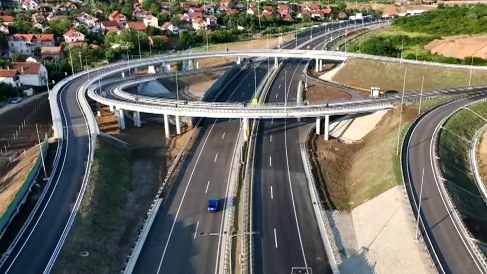 OVO JE NASTAVAK O KLJUČNIM INVESTICIJAMA: Od novih puteva, pruga do vrtića, škola i bolnica...