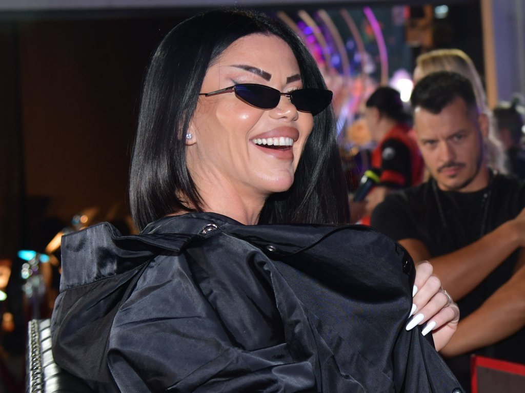 SANDRA ILI ANELI, KOJU LUKA VOLI?! Bivša učesnica Elite za Pink.rs dala svoj sud, evo u šta veruje: Svakako sam stava da...