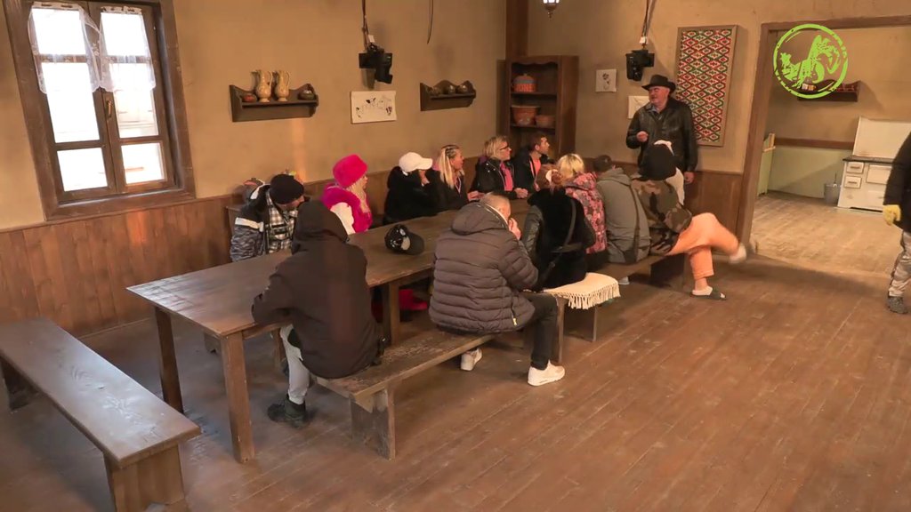 Proka zbog nehigijene doživeo nervni slom: Farmeri ovog puta zakazali na nekoliko frontova (VIDEO)