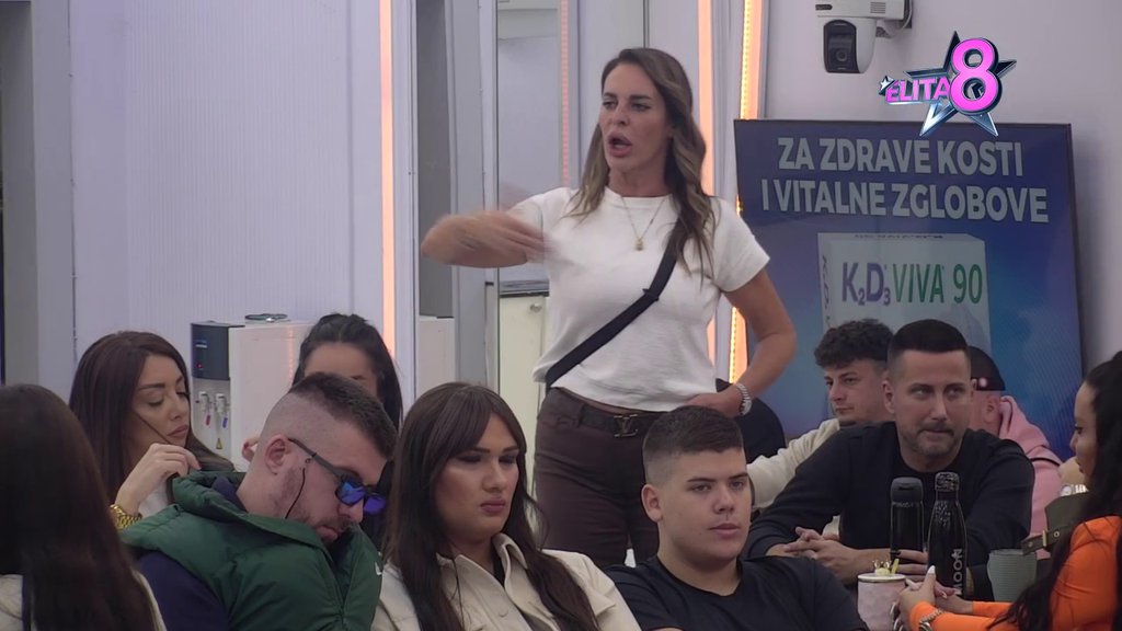 Ne može da istrpi da je nebitan: Kačavenda nemilosrdno urnisala Ivana, pa Jelenu vratila na fabričko! (VIDEO)