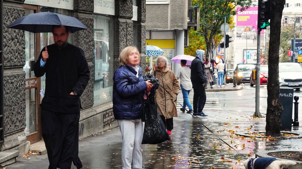 NOĆAS SE OČEKUJE NAGLA PROMENA VREMENA Izdato novo upozorenje RHMZ: Evo šta čeka Beograd i ostale delove Srbije narednih dana