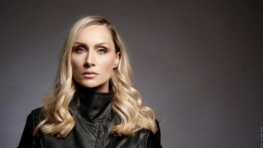 Progovorila o svadbi i renoviranju kuće: Jelena Gavrilović otkrila da planira potomstvo, osvrnula se i na manje lepe trenutke: Roditeljima sam rekla da odustajem...