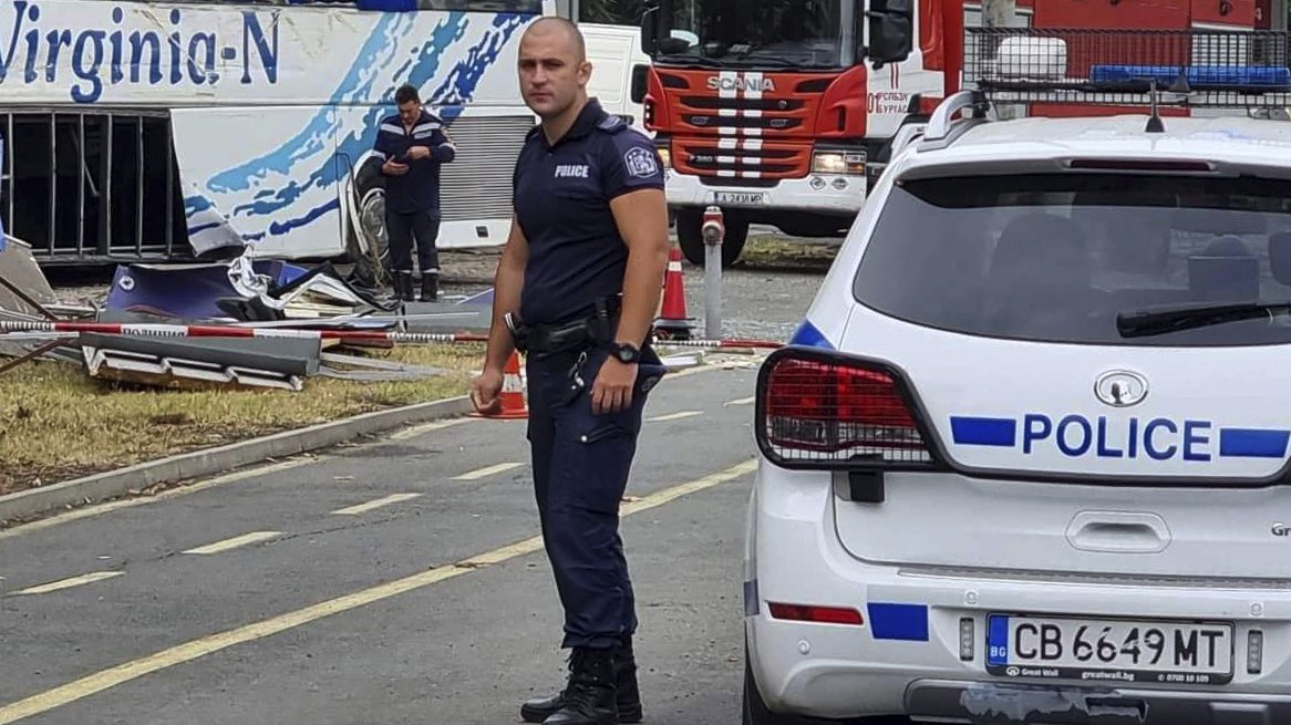 TRI OSOBE PRONAĐENE MRTVE U STUDENTSKOM DOMU: Devojčica (15) bila svedok jezivog zločina, horor u komšiluku
