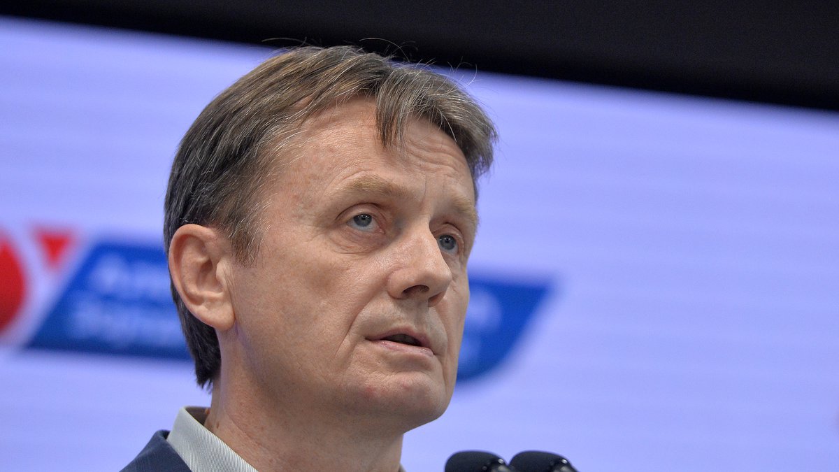 MINISTAR GLIŠIĆ DOBITNIK VIDOVDANSKE NAGRADE: Dodeljena Vidovdanska priznanja grada Kruševca za 2026. godinu