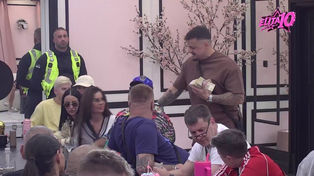 Jedinstven si i autentičan: Terza se pred svima posprdao sa Đoletom, on umire od smeha! (VIDEO)