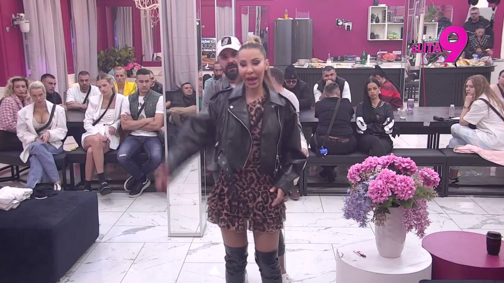 Meni je govorio kako Baja IDE BRZO: Luka poziva oca da dođe za Novu godinu sa Noom, Aneli ga kompletno raskrinkala pred svima (VIDEO)