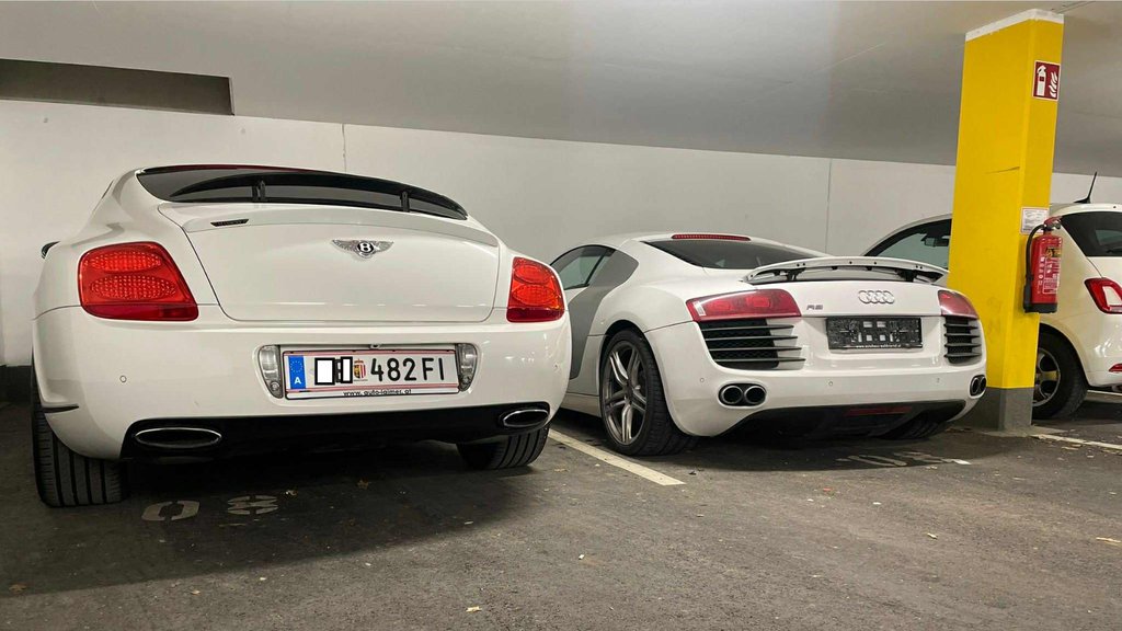 Bentli, Ferari, Audi... Mustafa Durdžić pokazao sinovljev skupoceni vozni park, vozi ove BESNE MAŠINE: Da je Asmin biti lako... (FOTO)