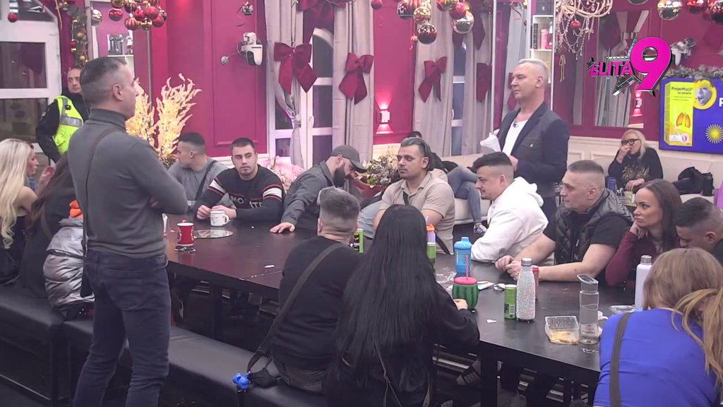 Opa! Miki bacio oko na Boginju, evo šta ga sprečava da budu zajedno! (VIDEO)