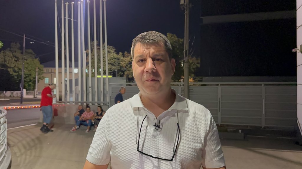 Teško mi je... Ivan Marinković o ćerki Leni, otkrio kako gleda na to što ona hoće da promeni NJEGOVO PREZIME (VIDEO)