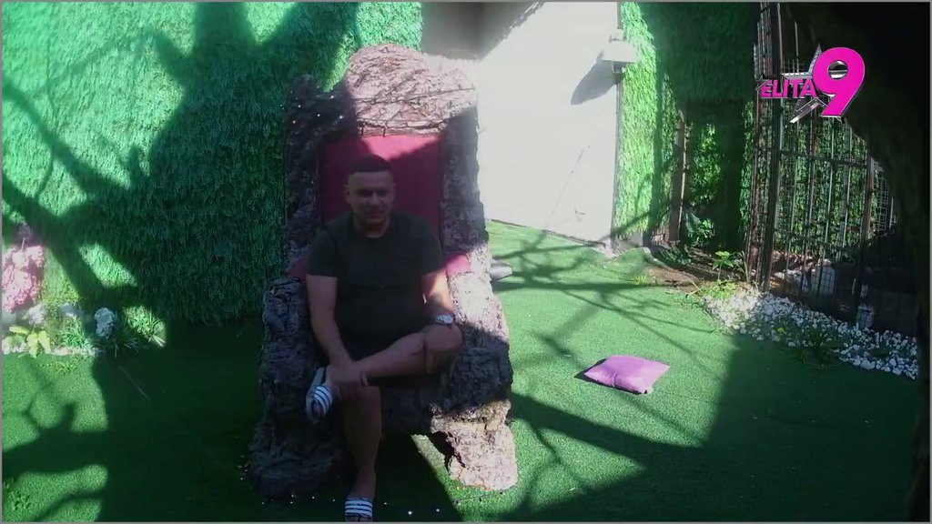 Ovde sve počinje i ovde se nastavlja:  Bebica s nestrpljenjem čeka da u nedelju veri Teodoru, osmislio sve detalje! (VIDEO)