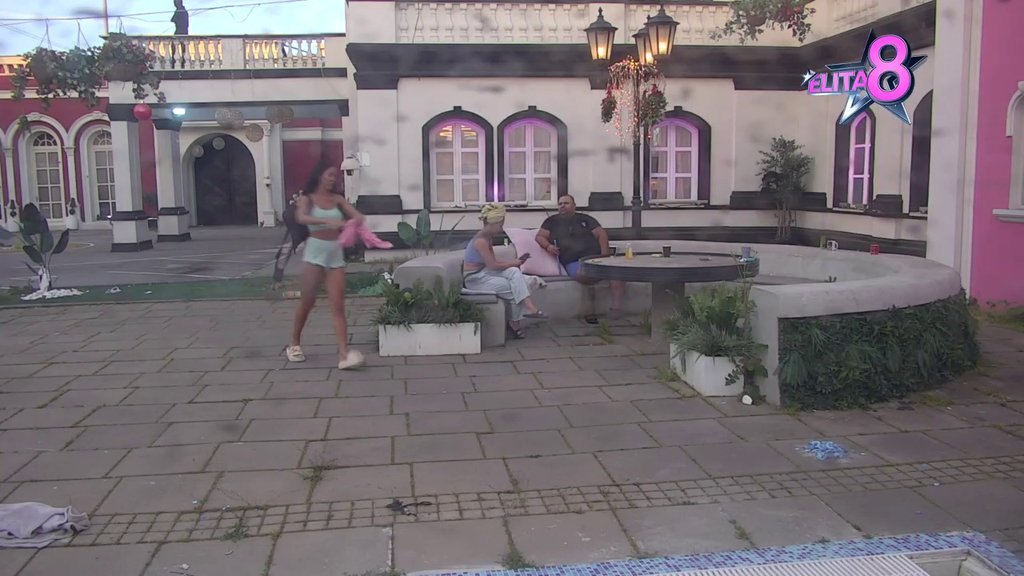 NE MOGU OČIMA DA JE VIDIM: Aleksandra izrazila gađenje prema Jeleni, Slađa je dodatno OPLJUVALA! (VIDEO)