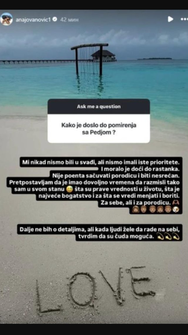ŽENA NAŠEG PEVAČA O TURBULENTNOM BRAKU, RASTANCIMA I POMIRENJU: Nije poenta sačuvati porodicu i biti nesrećan! Čuda su moguća (FOTO)