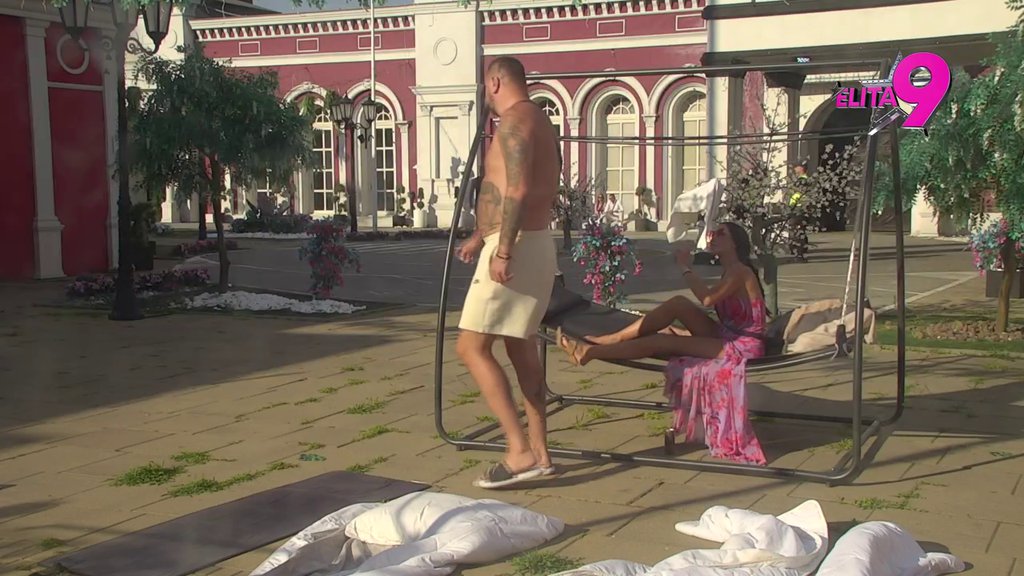 Ovo je kataklizma, simpatičnija si bila kao moja ljubavnica! Janjuš izribao Maju, ne može da veruje šta je sebi dozvolila zbog Asmina (VIDEO)