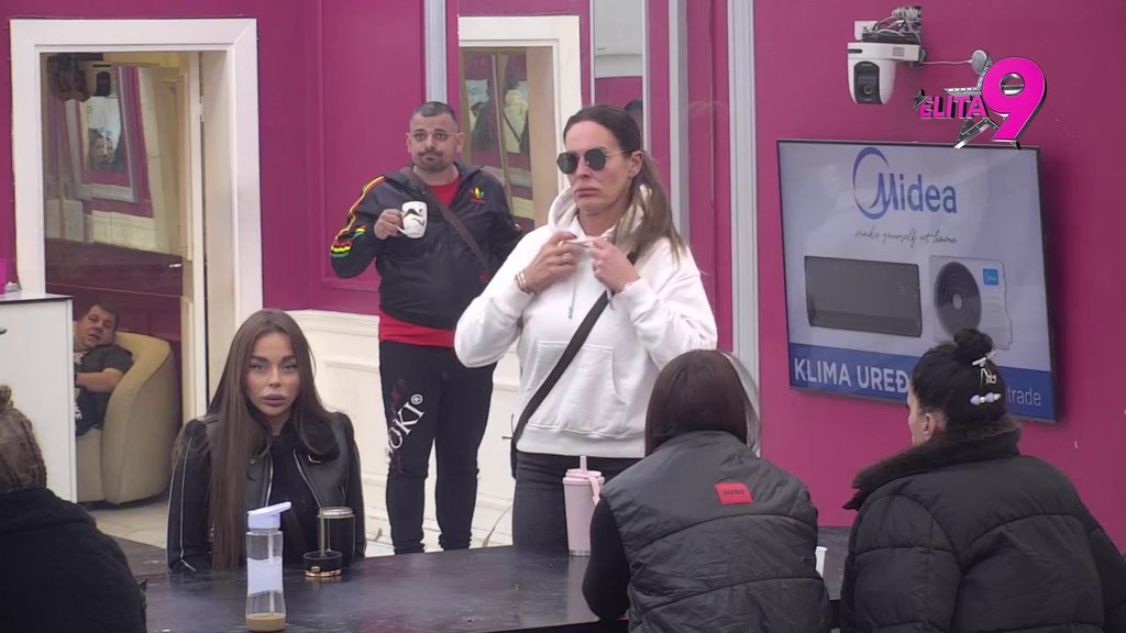 KAKAV PREOKRET! Aneli stala na Kačavendinu stranu: On je tebe iskoristio, Vanja je ispala najgora! (VIDEO)