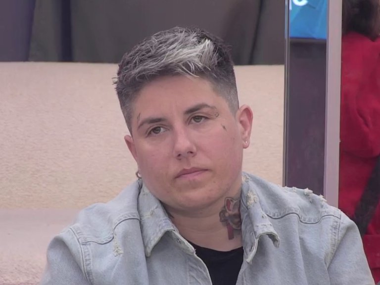 Uzvezdila se, Železnik je ne voli: Bivši učesnik Elite unakazio Matoru, pa otkrio sve o susretu s njenim ocem: On brani Boru... (VIDEO)